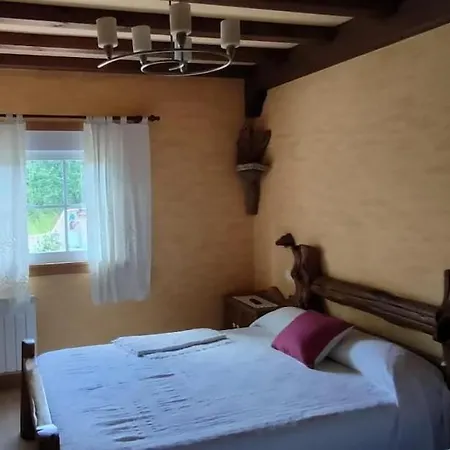 A Devesa - Casa Con Piscina Y Mucho Encanto